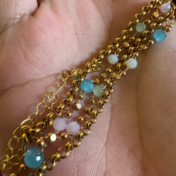 ⚜️3 for $30⚜️ Gold Tone Layered Bracelet Faceted Acrylic Bead Pastel Blue - Picture 8 of 8